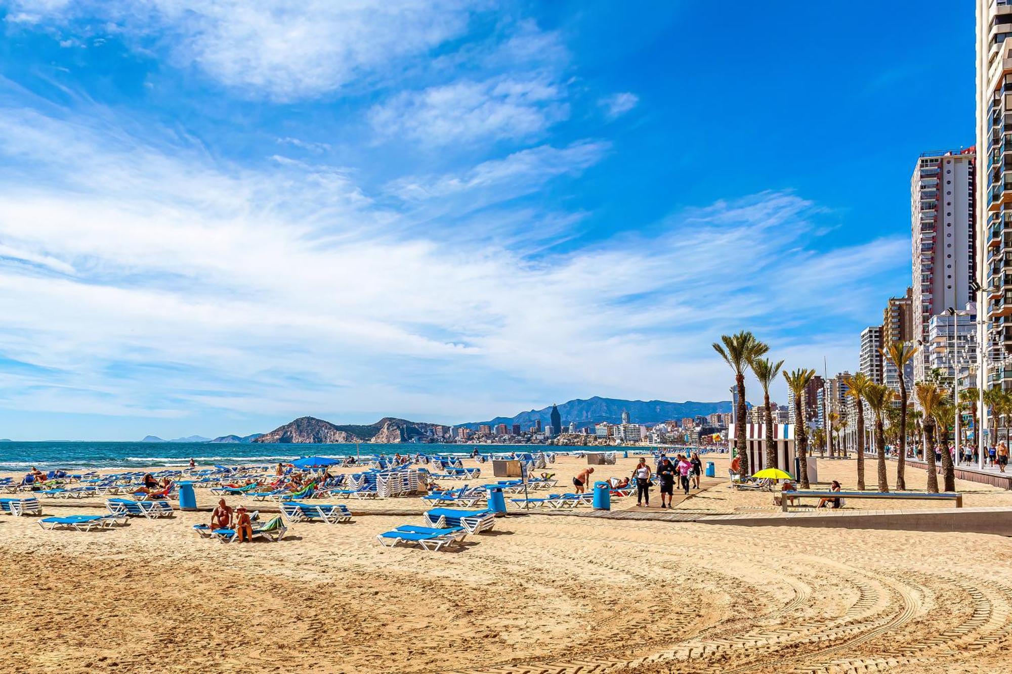 Acuarium Levante Beach Apartment ベニドルム エクステリア 写真